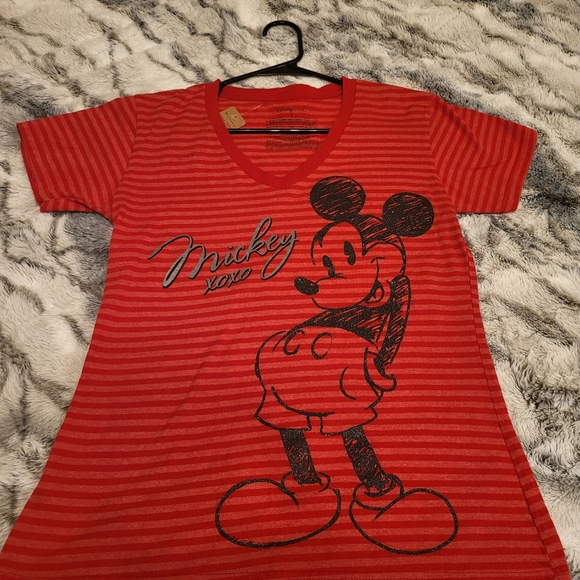Micky Mouse Xoxo Shirt Size M - Picture 1 of 1